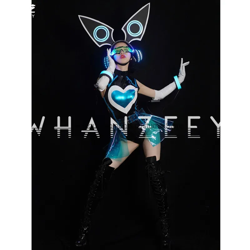 Хэллоуин Косплей Представление Косплей Wanying Art Bar Gogo Angela Костюм для выступлений Светящийся синий темный костюм кролика C
Хэллоуин Косплей Представление Косплей Wanying Art Bar Gogo Angela Костюм для выступлений Светящийся синий темный костюм кролика C