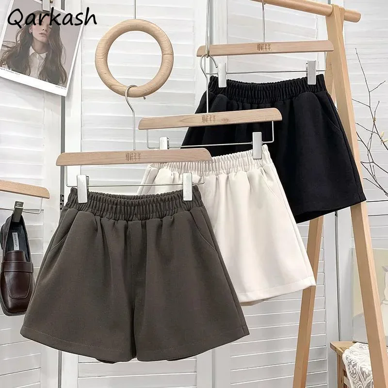 Шорты женские, чистые, минималистичные, уютные, с высокой талией, универсальные, для отдыха, трапециевидной формы, популярные, спортивные, женские, нежные, в корейском стиле, осенние, базовые, новые
Шорты женские, чистые, минималистичные, уютные, с высокой талией, универсальные, для отдыха, трапециевидной формы, популярные, спортивные, женские, нежные, в корейском стиле, осенние, базовые, новые