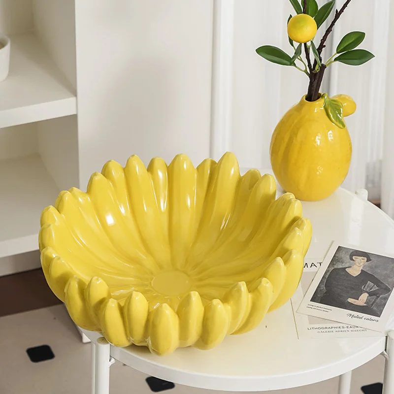 Creative Banana Shaped Storage Tray, Ceramic Fruit Tray, Household Snack Storage Tray, Living Room Desktop Storage Container
Creative Banana Shaped Storage Tray, Ceramic Fruit Tray, Household Snack Storage Tray, Living Room Desktop Storage Container