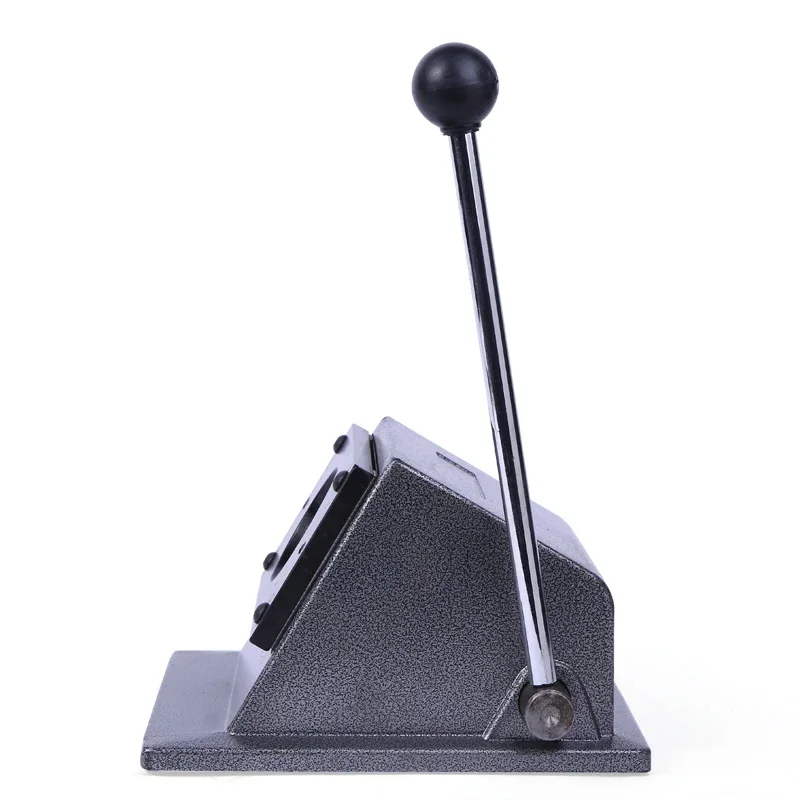 Pin badge press machine of 44mm round badge paper cutting machine manual paper cutter
Pin badge press machine of 44mm round badge paper cutting machine manual paper cutter