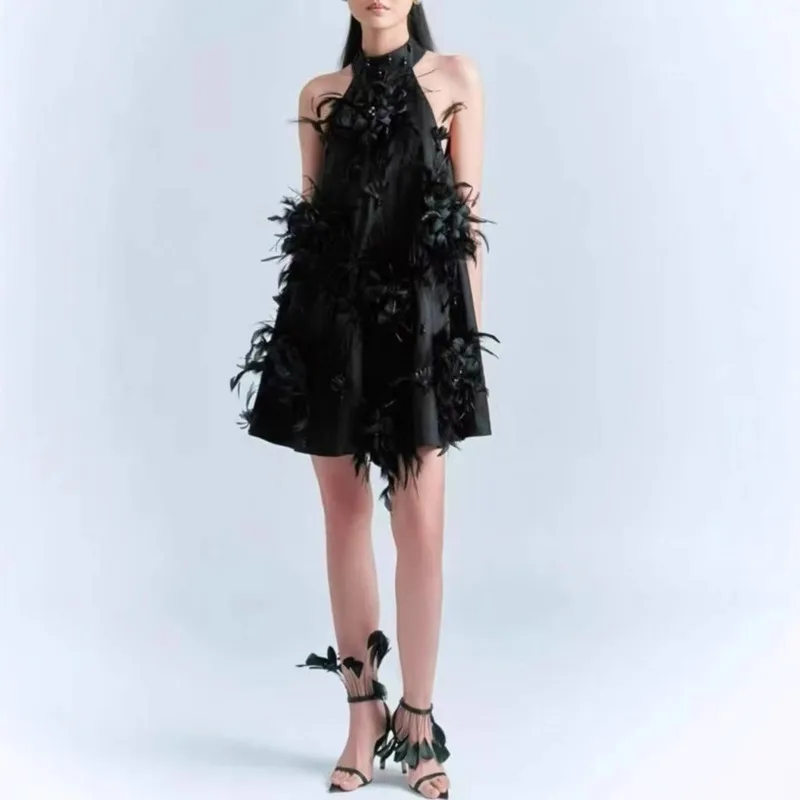 VIBE 2025 Summer New Sweet Sleeveless Off-Shoulder Dress Women Heavy Embroidered Floral Elegant Socialite Halter A-Line Dress
VIBE 2025 Summer New Sweet Sleeveless Off-Shoulder Dress Women Heavy Embroidered Floral Elegant Socialite Halter A-Line Dress