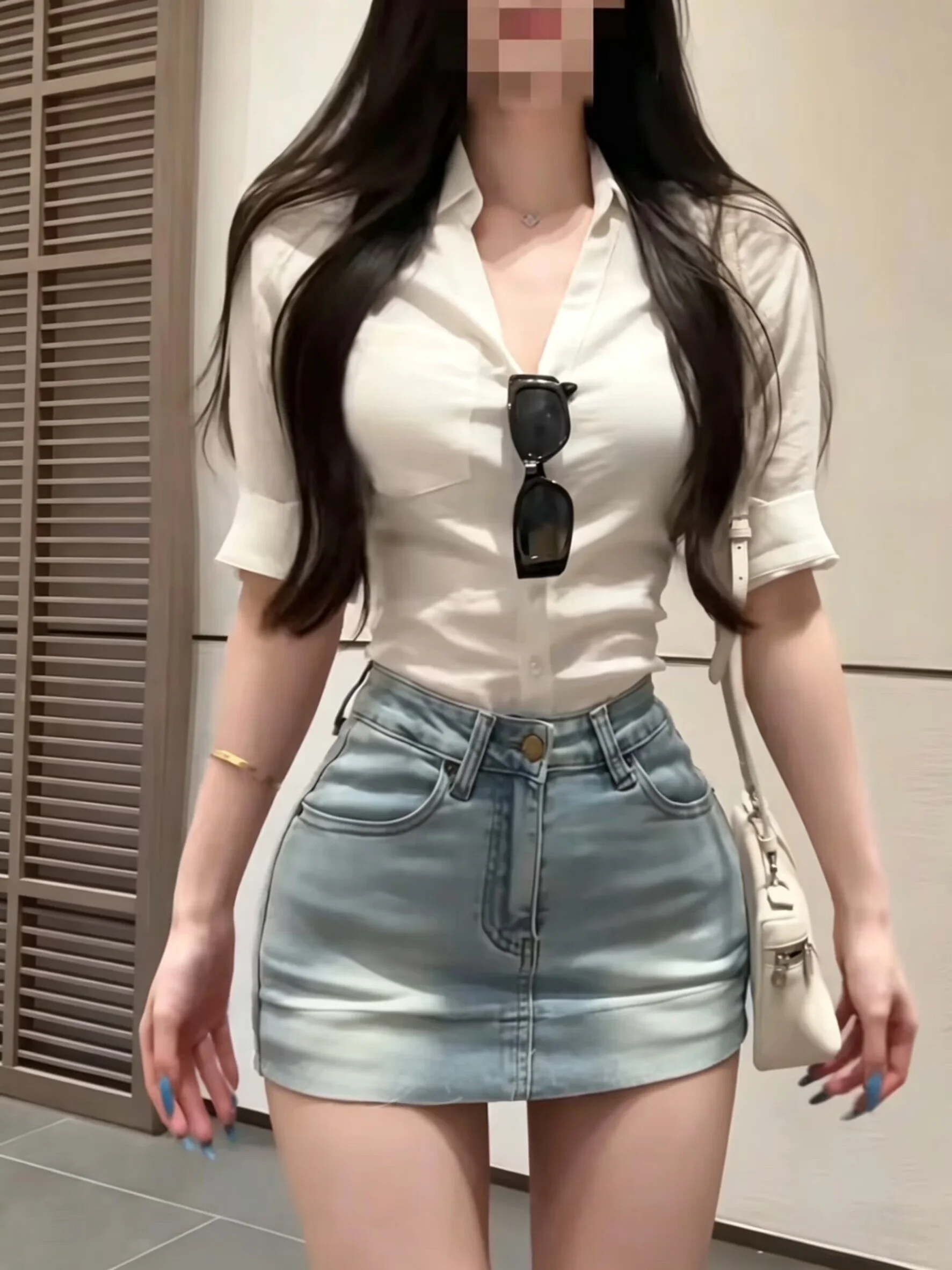 Low Waist Denim Skirt Retro Casual Flared Pants A-Line Skirt Bodycon Skirt Anti-Light Design Short Skirt Women's Fashion
Low Waist Denim Skirt Retro Casual Flared Pants A-Line Skirt Bodycon Skirt Anti-Light Design Short Skirt Women's Fashion