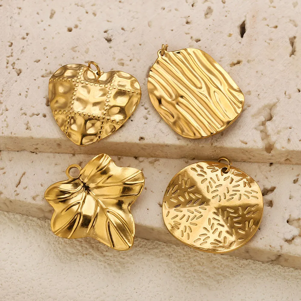 5pcs/lot Stainless Steel Gold-plated Geometric Texture Heart Charm DIY Necklace Earrings Jewelry Making Materials Bulk Wholesale
5pcs/lot Stainless Steel Gold-plated Geometric Texture Heart Charm DIY Necklace Earrings Jewelry Making Materials Bulk Wholesale
