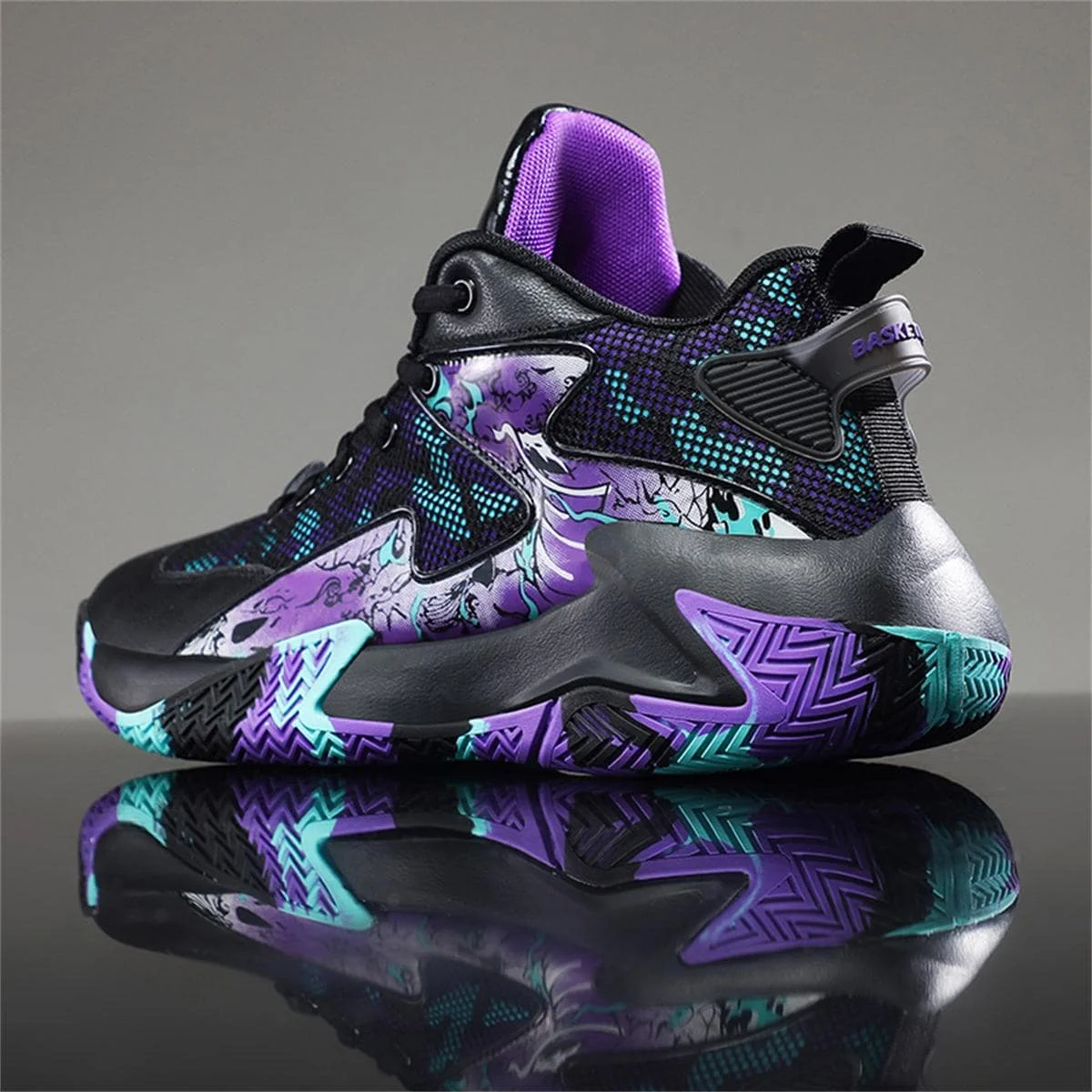 Random Graphic Lace Up Sneakers Breathable Fabric Outdoor Basketball Sports Casual Shoes For Men
Random Graphic Lace Up Sneakers Breathable Fabric Outdoor Basketball Sports Casual Shoes For Men