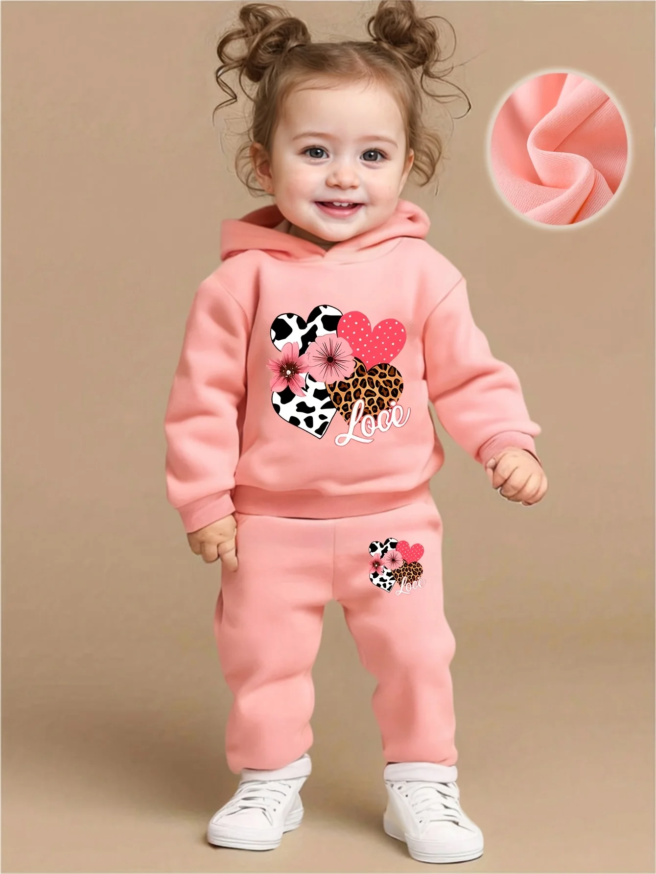 Baby Girl Love Love Flower Pattern Hoodie+Casual Pants Two Piece Set Spring and Autumn Sportswear
Baby Girl Love Love Flower Pattern Hoodie+Casual Pants Two Piece Set Spring and Autumn Sportswear
