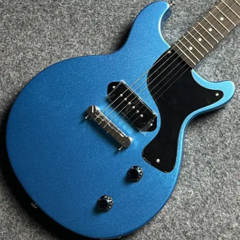Blue Studio Maple Fingerboard Fortune Paulownia Body Electric Guitar Free Delivery Fixed Bridge New Year Gift