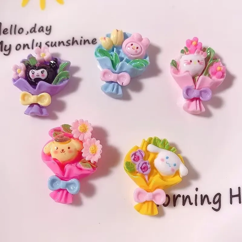 Miniso мультфильм Sanlio букет смола DIY кремовый клей аксессуары для волос заколка для волос чехол для мобильного телефона брелок материал
Miniso мультфильм Sanlio букет смола DIY кремовый клей аксессуары для волос заколка для волос чехол для мобильного телефона брелок материал