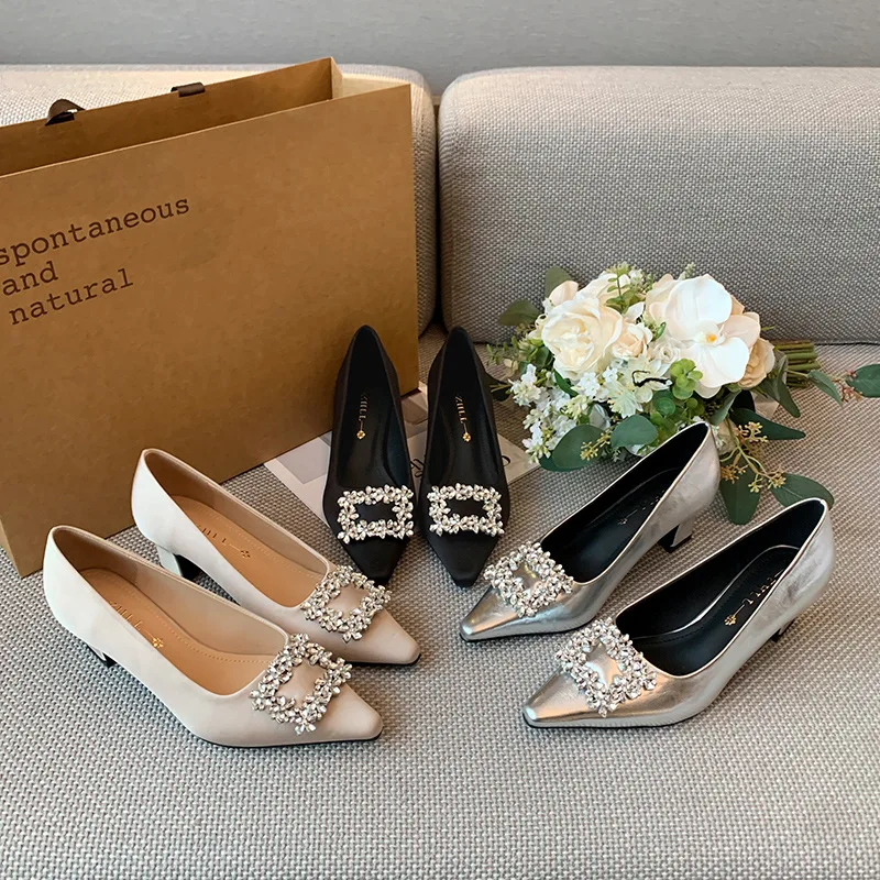 Black Satin Pointed Toe Pumps For Women With Chunky Heel And Rhinestone Buckle Detail Comfortable Formal And Casual Daily Wear
Black Satin Pointed Toe Pumps For Women With Chunky Heel And Rhinestone Buckle Detail Comfortable Formal And Casual Daily Wear