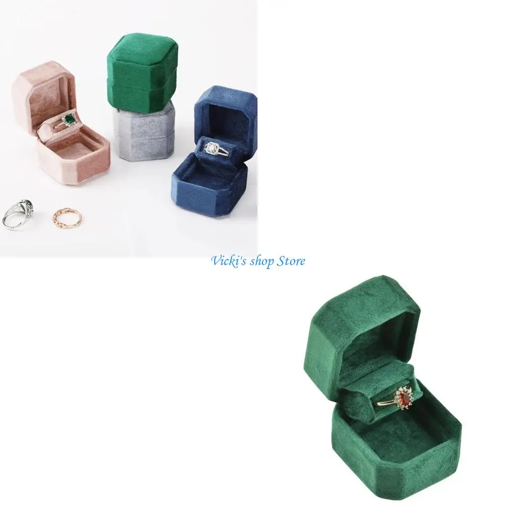 Compact Plush Jewelry Case with Double Flap Designs for Travel and Presentation
Compact Plush Jewelry Case with Double Flap Designs for Travel and Presentation