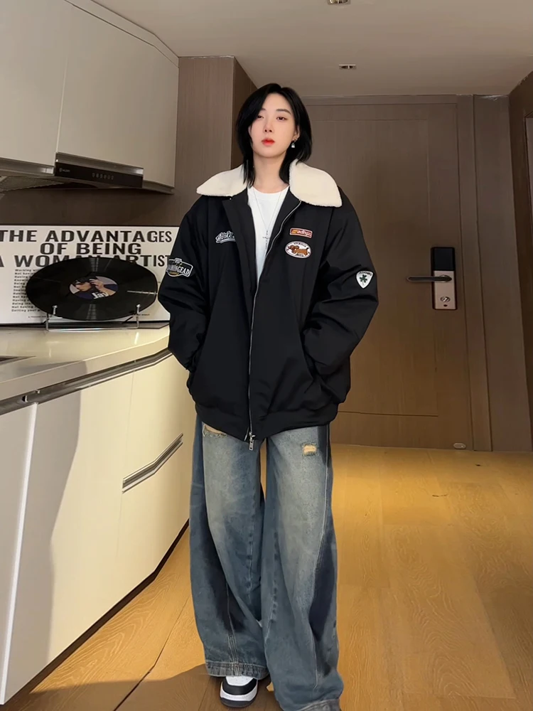 Американская утепленная зимняя куртка-бомбер из хлопка для мужчин, модная высококачественная хлопковая бейсбольная куртка для гонок
Американская утепленная зимняя куртка-бомбер из хлопка для мужчин, модная высококачественная хлопковая бейсбольная куртка для гонок