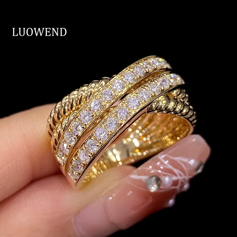 LUOWEND 18K кольца из желтого золота роскошный дизайн с крестом Настоящее натуральное бриллиант обручальное кольцо для женщин высокие свадебные ювелирные изделия
LUOWEND 18K кольца из желтого золота роскошный дизайн с крестом Настоящее натуральное бриллиант обручальное кольцо для женщин высокие свадебные ювелирные изделия