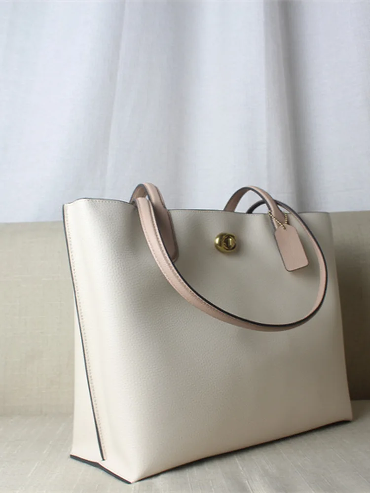 Кожаная большая сумка, повседневная женская сумка большой емкости, Briti Sle, контрастного цвета, молодежная сумка для отдыха
Кожаная большая сумка, повседневная женская сумка большой емкости, Briti Sle, контрастного цвета, молодежная сумка для отдыха