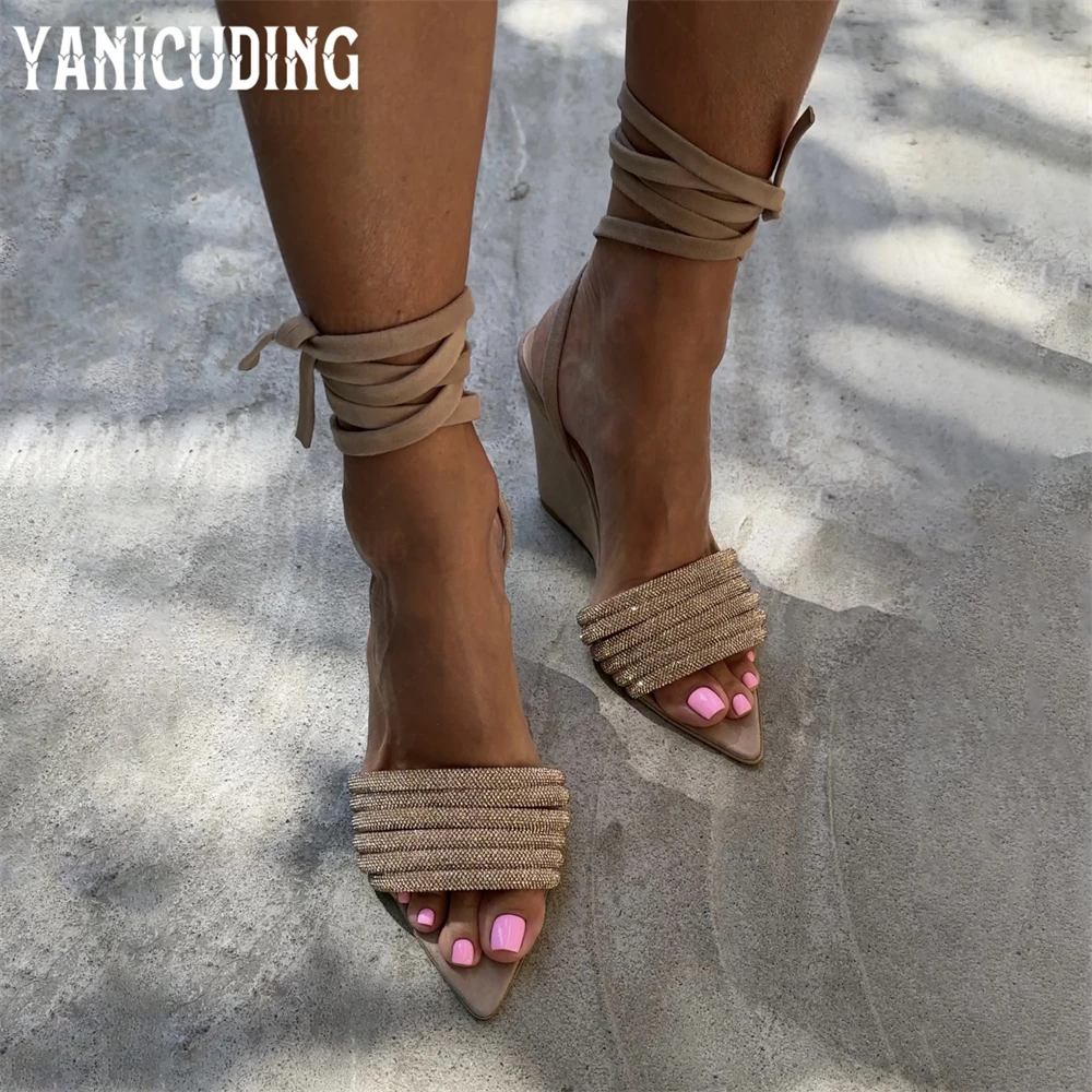 Sparkling Rhinestone Wedge Sandals Luxurious Crystal High Heel Sandals Khaki Suede Pointed Sandals Fashion Ankle Strap Sandals
Sparkling Rhinestone Wedge Sandals Luxurious Crystal High Heel Sandals Khaki Suede Pointed Sandals Fashion Ankle Strap Sandals