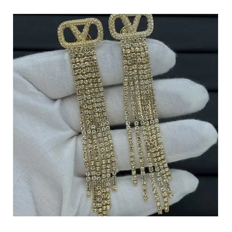 Warren's Alphabet Rhinestone Long Fringed Stud Earrings Femininity Versatile Earrings Earrings Women
Warren's Alphabet Rhinestone Long Fringed Stud Earrings Femininity Versatile Earrings Earrings Women