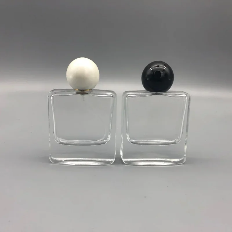 2PCS 50ml Round Lid Premium Travel Portable Perfume Spray Bottle Flat Square Bayonet Glass Cosmetic Spray Dispenser Containers
2PCS 50ml Round Lid Premium Travel Portable Perfume Spray Bottle Flat Square Bayonet Glass Cosmetic Spray Dispenser Containers