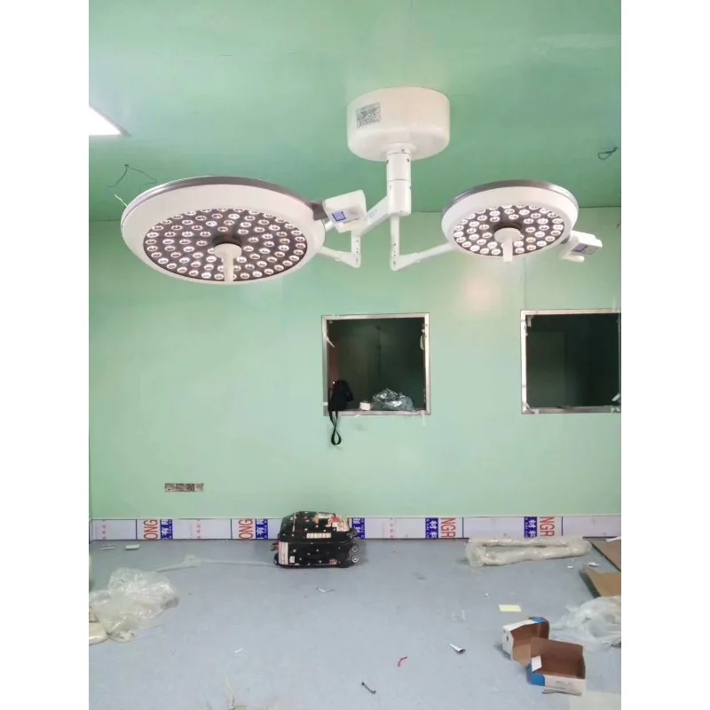 Adjustable Focus Double LED Surgical Light 700+700 Shadowless Lamp for Clinic Operation Use
Adjustable Focus Double LED Surgical Light 700+700 Shadowless Lamp for Clinic Operation Use