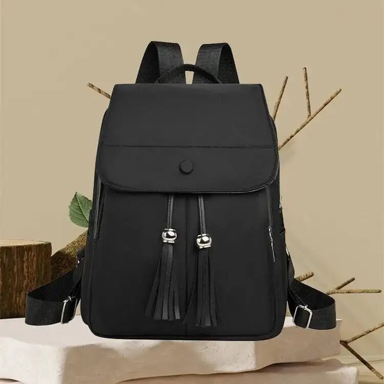 Fashion Simple Solid Color Backpack Women Large Capacity Lightweight Commuter Work Travel Daypack
Fashion Simple Solid Color Backpack Women Large Capacity Lightweight Commuter Work Travel Daypack
