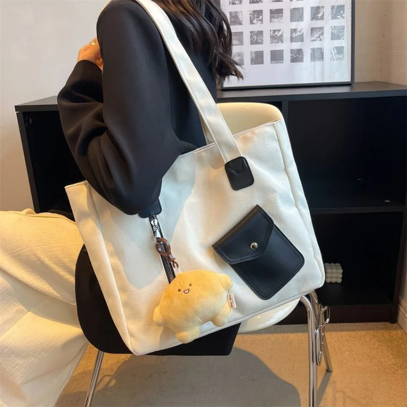 Высококлассная элегантная женская кожаная сумка класса люкс 2025 года, известный дизайнер, популярная классическая повседневная сумка
Высококлассная элегантная женская кожаная сумка класса люкс 2025 года, известный дизайнер, популярная классическая повседневная сумка 