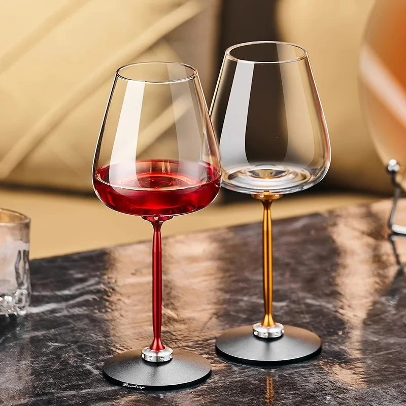 High-Speed Rotation Handmade Crystal Wine Glasses Premium Quality Whirling Wine Cups Nordic Style Easy to Clean Wine Cups
High-Speed Rotation Handmade Crystal Wine Glasses Premium Quality Whirling Wine Cups Nordic Style Easy to Clean Wine Cups