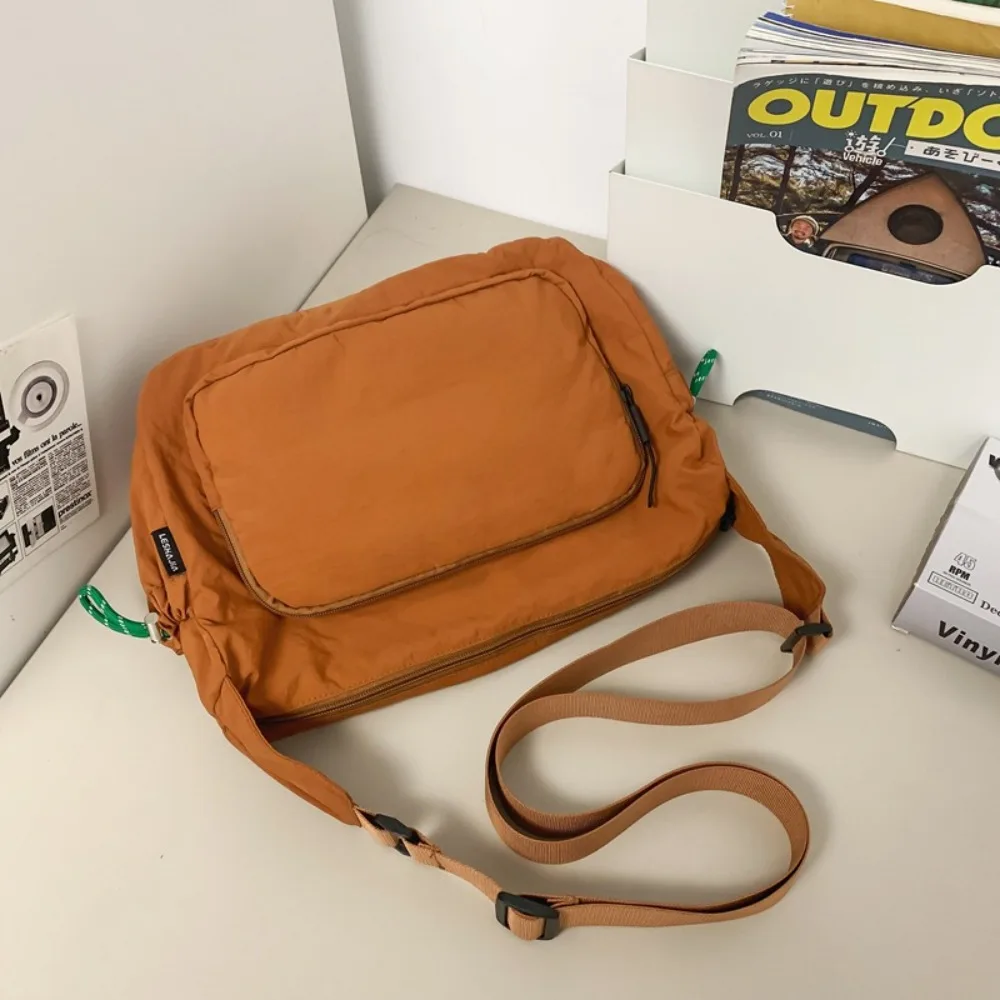 Trendy Fashion Crossbody Bag Fitness Casual Sport Shoulder Bag Large Capacity Solid Color Nylon Bag Unisex
Trendy Fashion Crossbody Bag Fitness Casual Sport Shoulder Bag Large Capacity Solid Color Nylon Bag Unisex