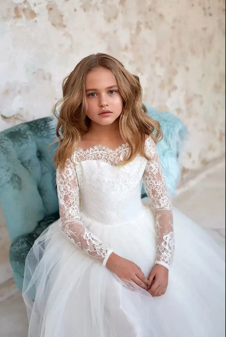 Customized Full Sleeves Flower Girl Dress Bohemian Tulle Ivory White Lace Bow Girls First Communion Gown Junior Bridesmaid Dress
Customized Full Sleeves Flower Girl Dress Bohemian Tulle Ivory White Lace Bow Girls First Communion Gown Junior Bridesmaid Dress