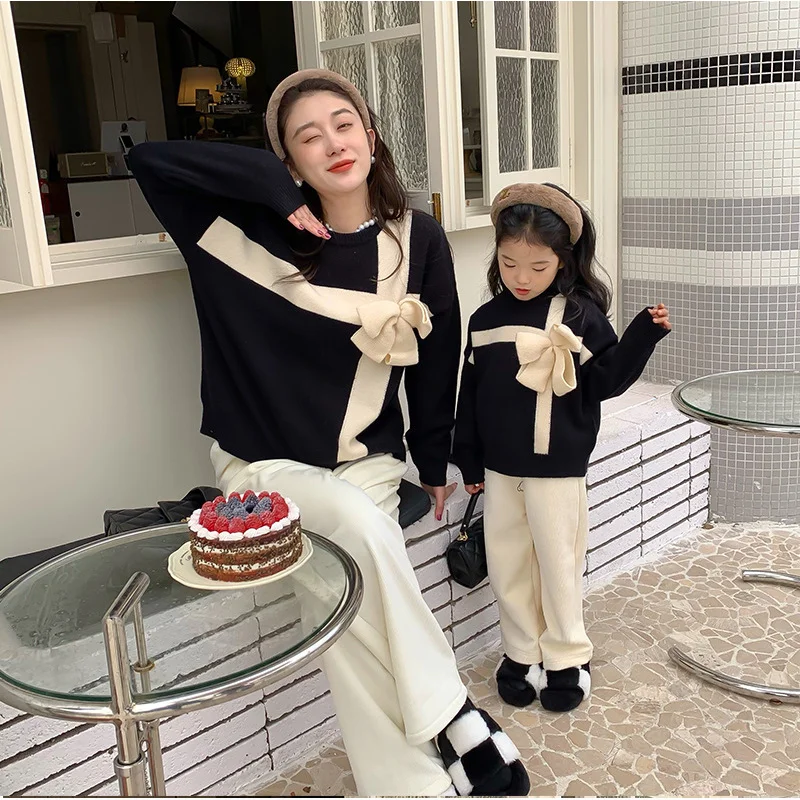 Parent-Child New Year Sweater Mother-Daughter Matching Christmas Holiday 3D Bow Gift SweaterH22Q177
Parent-Child New Year Sweater Mother-Daughter Matching Christmas Holiday 3D Bow Gift SweaterH22Q177
