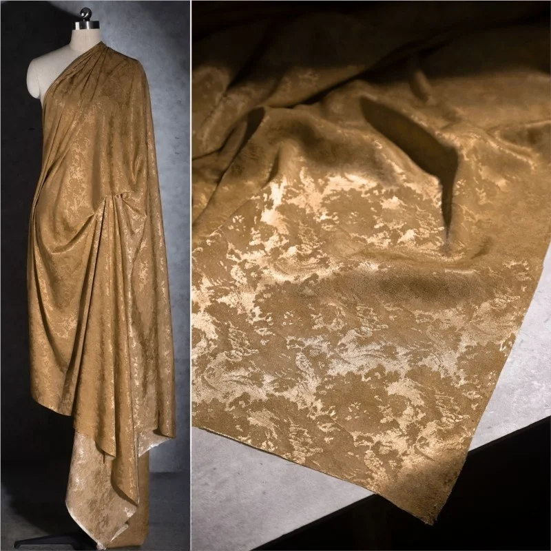 Golden dark jacquard soft fabric new Chinese-style fashionable dress shirt gift clothing designer
Golden dark jacquard soft fabric new Chinese-style fashionable dress shirt gift clothing designer