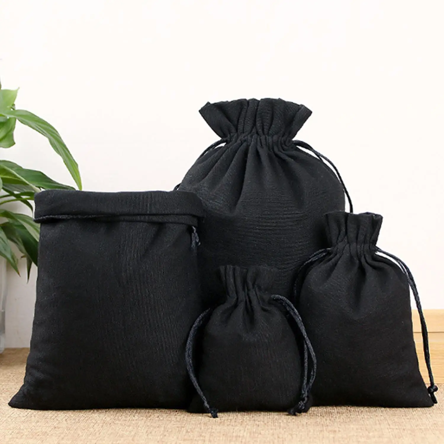 1 Pcs Black Thick Canvas Drawstring Wedding Pouches For Gift Package Home Organizer Heavy Duty Sturdy Cotton Storage Bags
1 Pcs Black Thick Canvas Drawstring Wedding Pouches For Gift Package Home Organizer Heavy Duty Sturdy Cotton Storage Bags