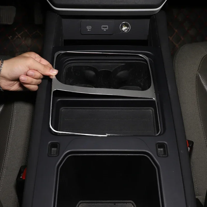 For Land Rover Defender 90 110 130 2020-2025 Silver Car Central Control Water Cup Holder Frame Cover Trim Interior Accessories
For Land Rover Defender 90 110 130 2020-2025 Silver Car Central Control Water Cup Holder Frame Cover Trim Interior Accessories
