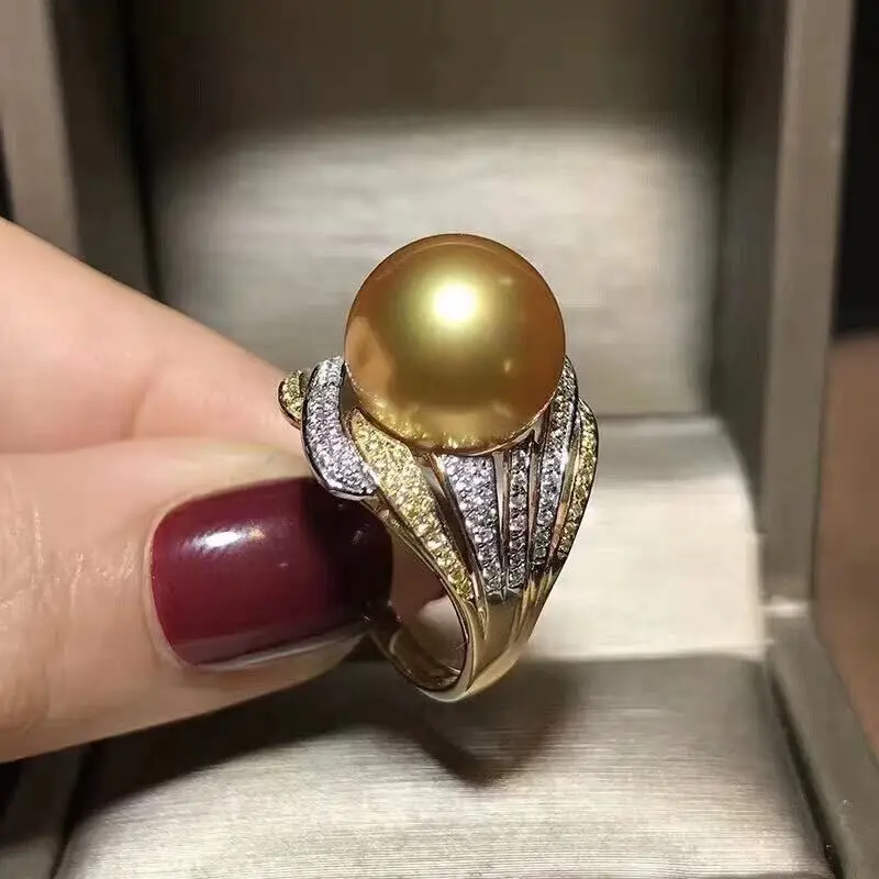 Designer Large AAAA + 11-12mm South Sea Gold Round Women's Pearl Ring 925 Silver
Designer Large AAAA + 11-12mm South Sea Gold Round Women's Pearl Ring 925 Silver