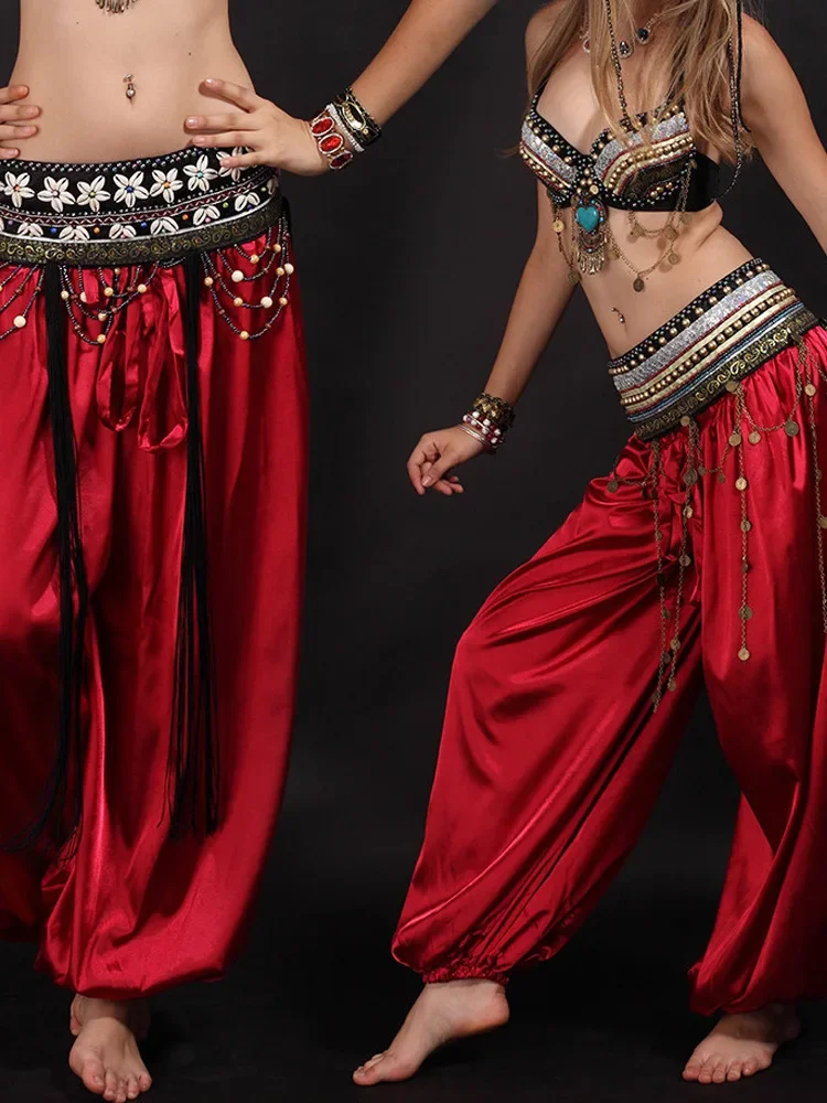 Christmas Dress Belly Dance Dress Pants Indian Square Dance Performance Costume Ethnic Minority Dress Red Bloomers Pants
Christmas Dress Belly Dance Dress Pants Indian Square Dance Performance Costume Ethnic Minority Dress Red Bloomers Pants