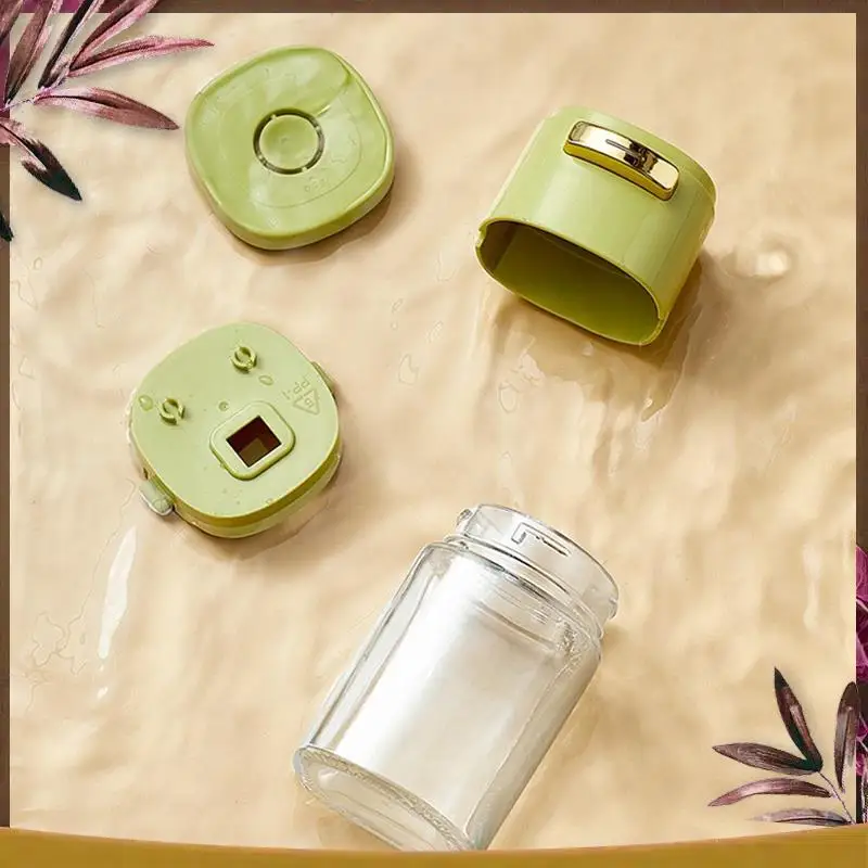 AB59-0.5G Metering Salt Shaker Dispenser Salt Tank Sugar Bottle Spice Shaker Spice Jar Can Seasoning Sealed Bottle
AB59-0.5G Metering Salt Shaker Dispenser Salt Tank Sugar Bottle Spice Shaker Spice Jar Can Seasoning Sealed Bottle