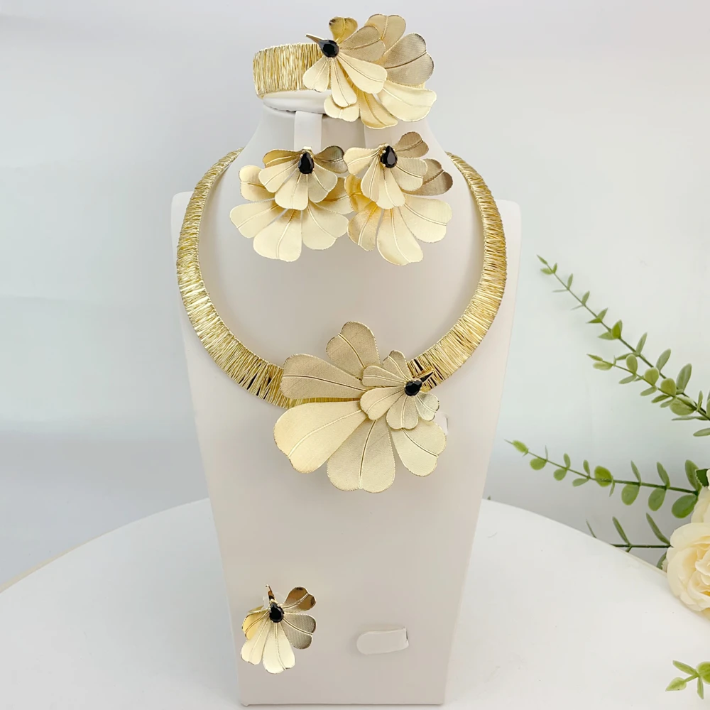 Jewelry Sets For Women Bold Necklace Set Earrings Charm Bracelet Bridal Wedding Jewelry FHK23477
Jewelry Sets For Women Bold Necklace Set Earrings Charm Bracelet Bridal Wedding Jewelry FHK23477