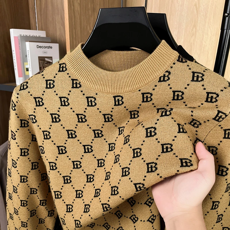 Men' New Sweater Round Neck Jacquard Knitted Sweater Long Sleeved Winter Semi High Neck Autumn and Winter Casual Trend Thickened
Men' New Sweater Round Neck Jacquard Knitted Sweater Long Sleeved Winter Semi High Neck Autumn and Winter Casual Trend Thickened