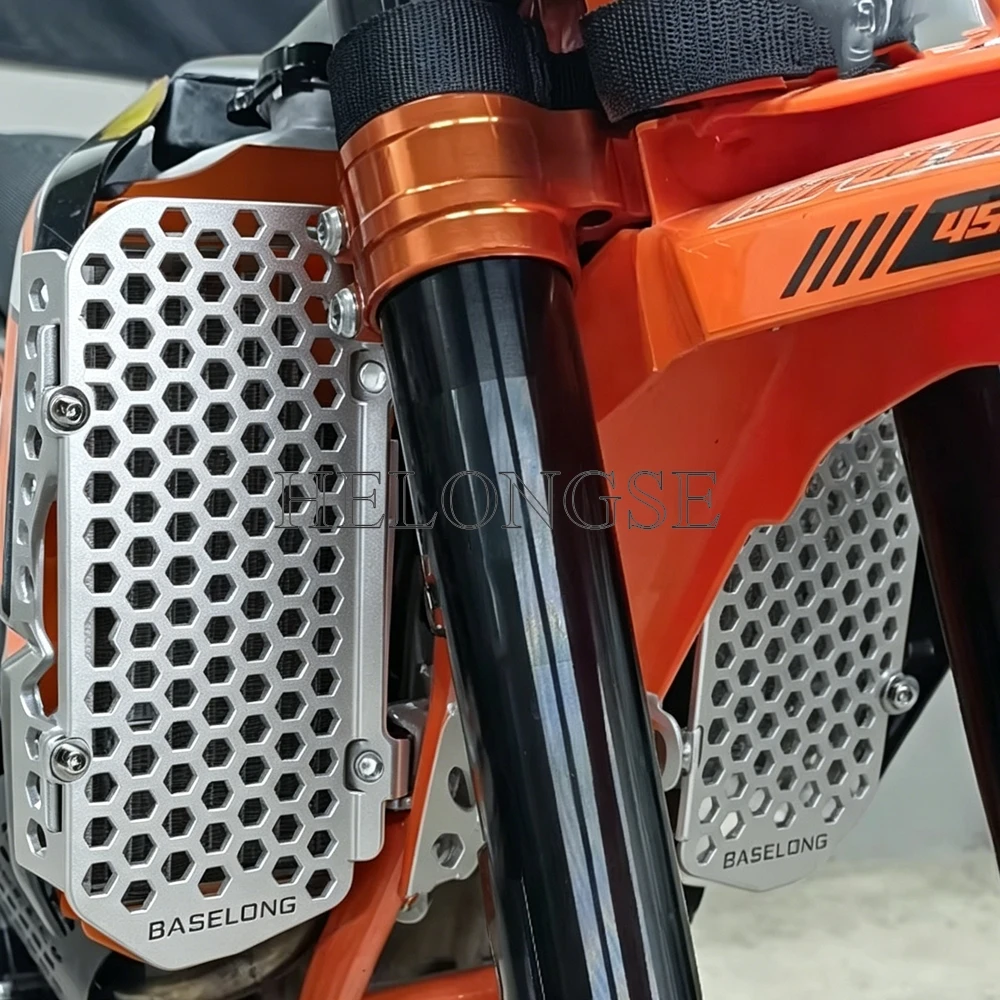 FOR GASGAS EC 250 300 250F 350F EC250 EC300 EC250F EC300F MC 125 250F 450F 2021~2024 2025 2026 Radiator Grille Guard Protector
FOR GASGAS EC 250 300 250F 350F EC250 EC300 EC250F EC300F MC 125 250F 450F 2021~2024 2025 2026 Radiator Grille Guard Protector