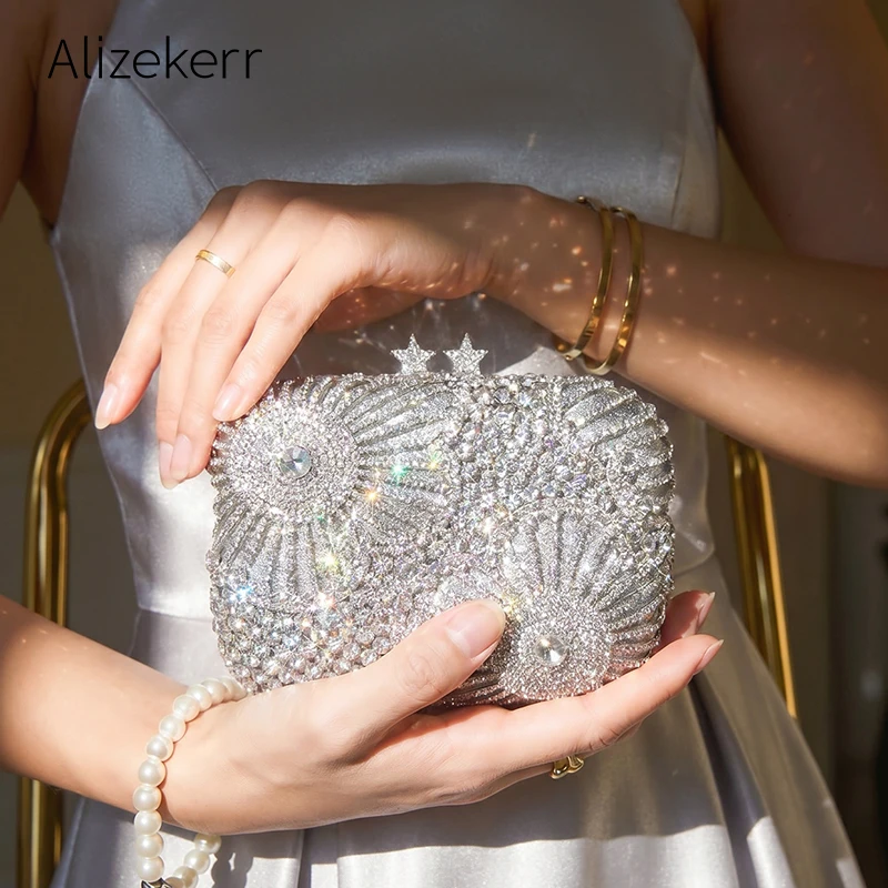 Alizekerr Star Diamond Evening Bags Women Boutique Chic Sparkly Rhinestone Metallic Clutch Purse And Handbag Wedding Party Prom
Alizekerr Star Diamond Evening Bags Women Boutique Chic Sparkly Rhinestone Metallic Clutch Purse And Handbag Wedding Party Prom