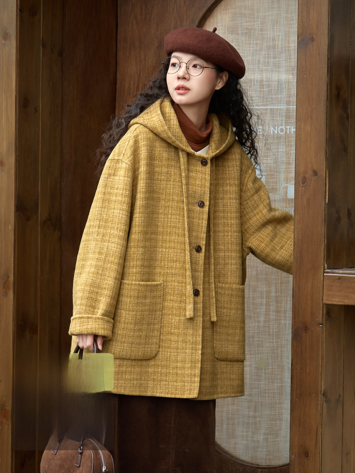 Thickened Woolen Coat Yellow Casual Mid-Length Women's Winter Fashion Retro Style Pocket Design Long Sleeve Hooded Jacket
Thickened Woolen Coat Yellow Casual Mid-Length Women's Winter Fashion Retro Style Pocket Design Long Sleeve Hooded Jacket