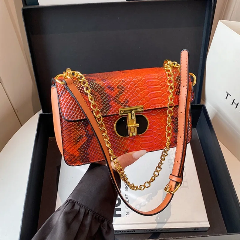 Осенняя сумка через плечо с винтажным принтом, женская сумка через плечо с цветными блоками, сумка-тоут в стиле ретро, богемная сумка на ремне, сумка с верхней ручкой
Осенняя сумка через плечо с винтажным принтом, женская сумка через плечо с цветными блоками, сумка-тоут в стиле ретро, богемная сумка на ремне, сумка с верхней ручкой 