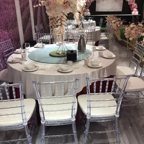 16pcWholesale Clear Acrylic Crystal Resin Event Tiffany Chiavari Chair Transparent Plastic Dining Chair For Weddings And Banquet
