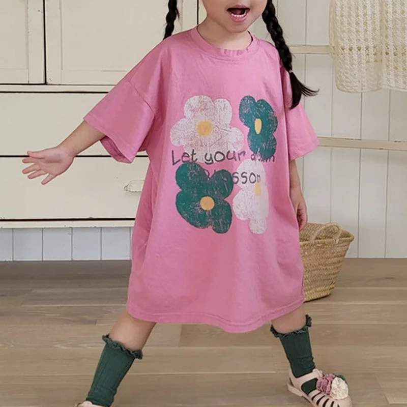 2025 Summer New Children Short Sleeve Dress Cotton Girls Loose Casual Dress Flower Print Kids Comfortable Versatile Long T Shirt 
2025 Summer New Children Short Sleeve Dress Cotton Girls Loose Casual Dress Flower Print Kids Comfortable Versatile Long T Shirt