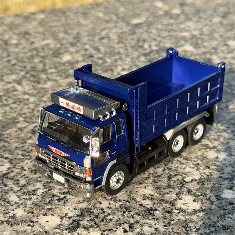 DBGT 1:64 Hino Super Dolphin Die-Cast Car Model Miniature Gifts
DBGT 1:64 Hino Super Dolphin Die-Cast Car Model Miniature Gifts