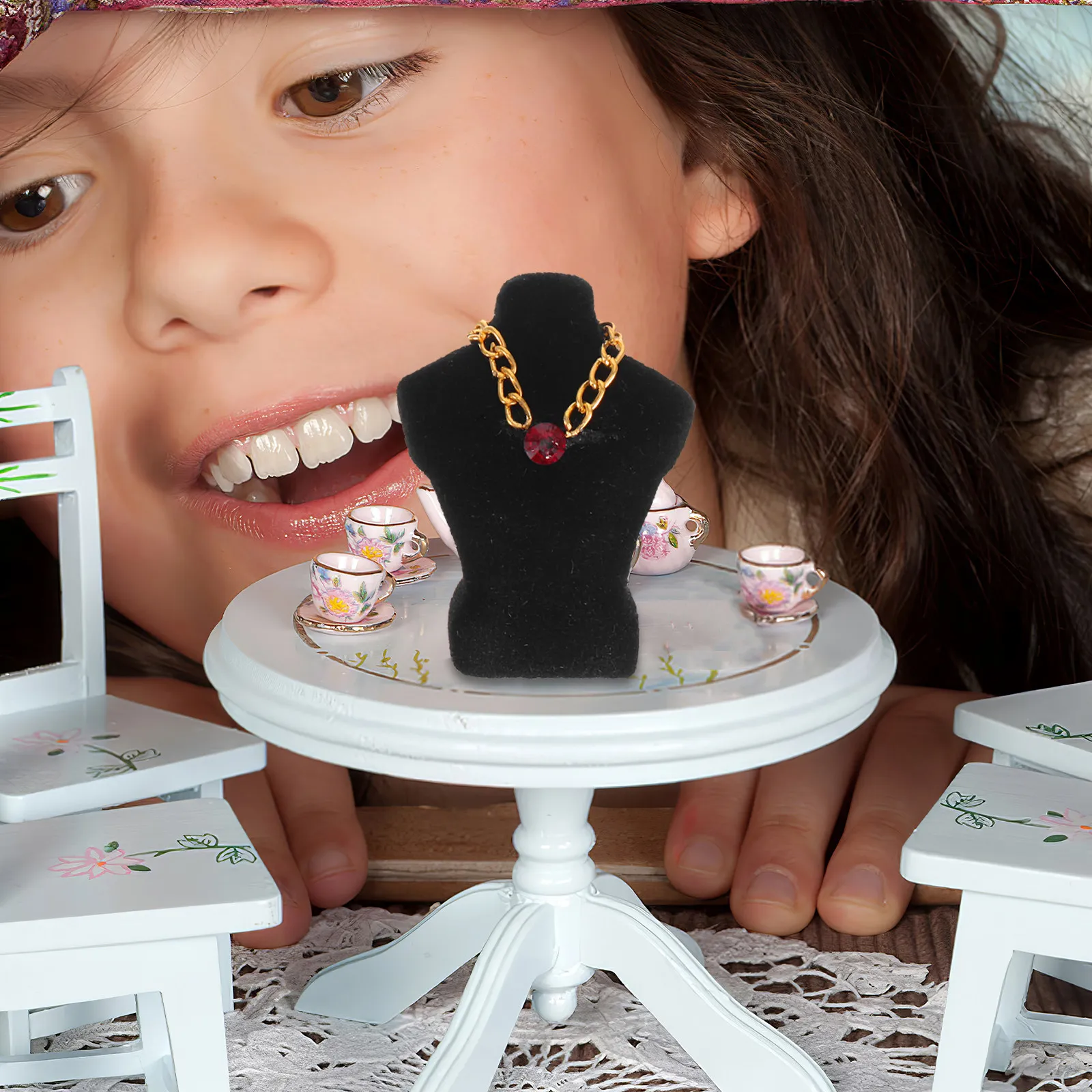 1Set Miniature Necklace Display Rack Realistic 112 Scale Jewelry Holder Stand Mannequin Bust for Dollhouse Micro Layout
1Set Miniature Necklace Display Rack Realistic 112 Scale Jewelry Holder Stand Mannequin Bust for Dollhouse Micro Layout