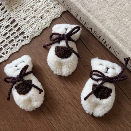 Multifunctional Soft Plush Cute Bear Brooch Hair Accessory DIY Handmade for Shoes Socks Bag Hat Clothing Trim
Multifunctional Soft Plush Cute Bear Brooch Hair Accessory DIY Handmade for Shoes Socks Bag Hat Clothing Trim
