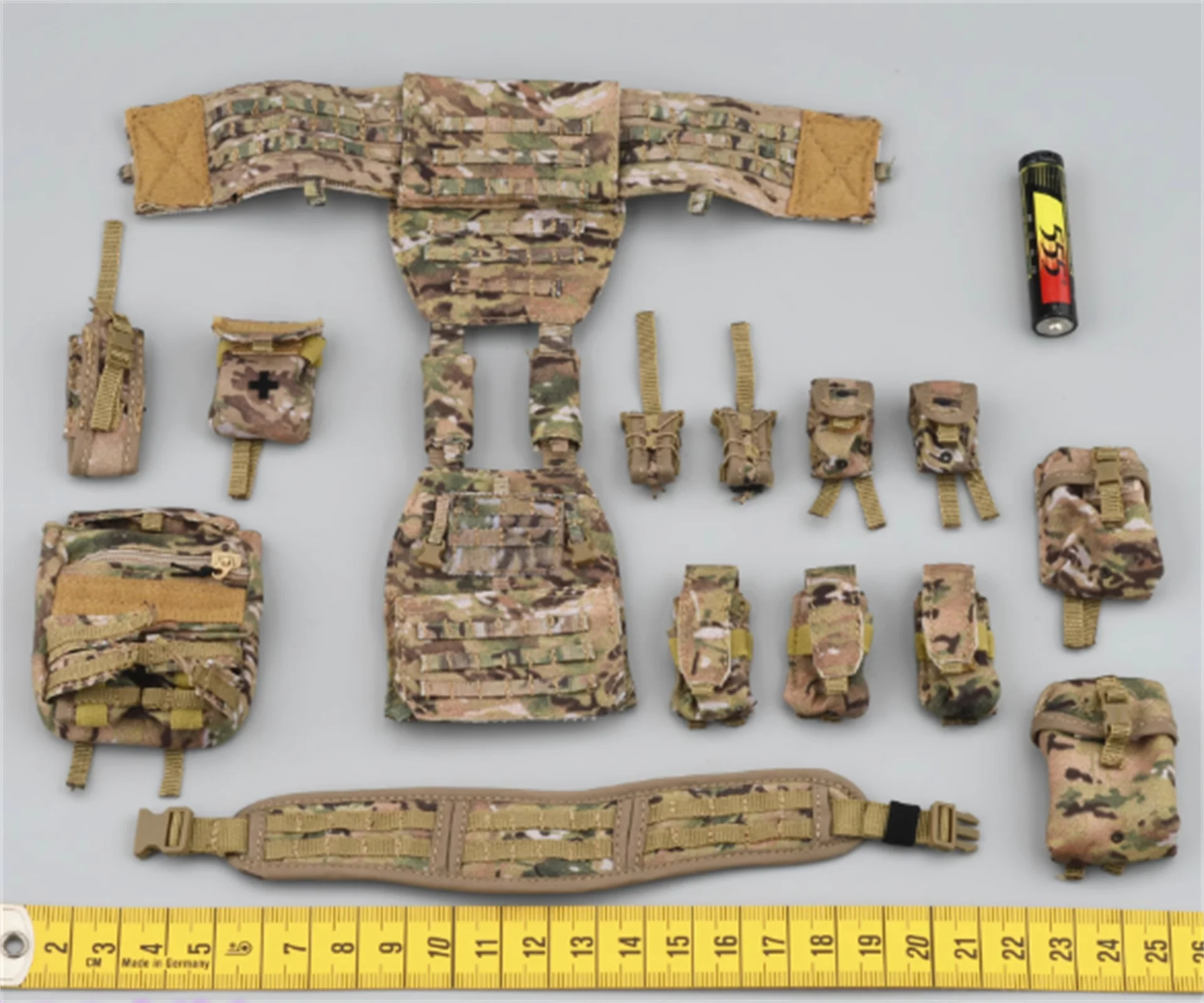 Vest hang bag MINITIMES M047 1/6 Male Soldier for 12''Missile Launcher PMC toy For 12 Inch Action Figure Model Toys
Vest hang bag MINITIMES M047 1/6 Male Soldier for 12''Missile Launcher PMC toy For 12 Inch Action Figure Model Toys