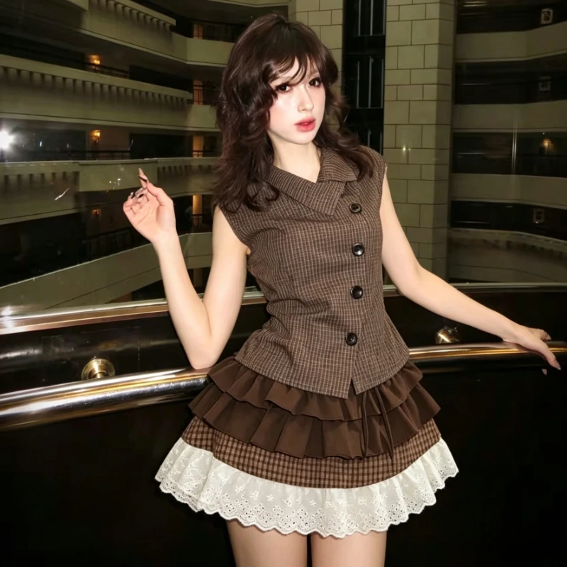 Women Japanese Cool Two Piece Outfits Y2K Retro Plaid Top High Waist Pleated Skirt Harajuku Hot Girl Summer Street Wear
Women Japanese Cool Two Piece Outfits Y2K Retro Plaid Top High Waist Pleated Skirt Harajuku Hot Girl Summer Street Wear
