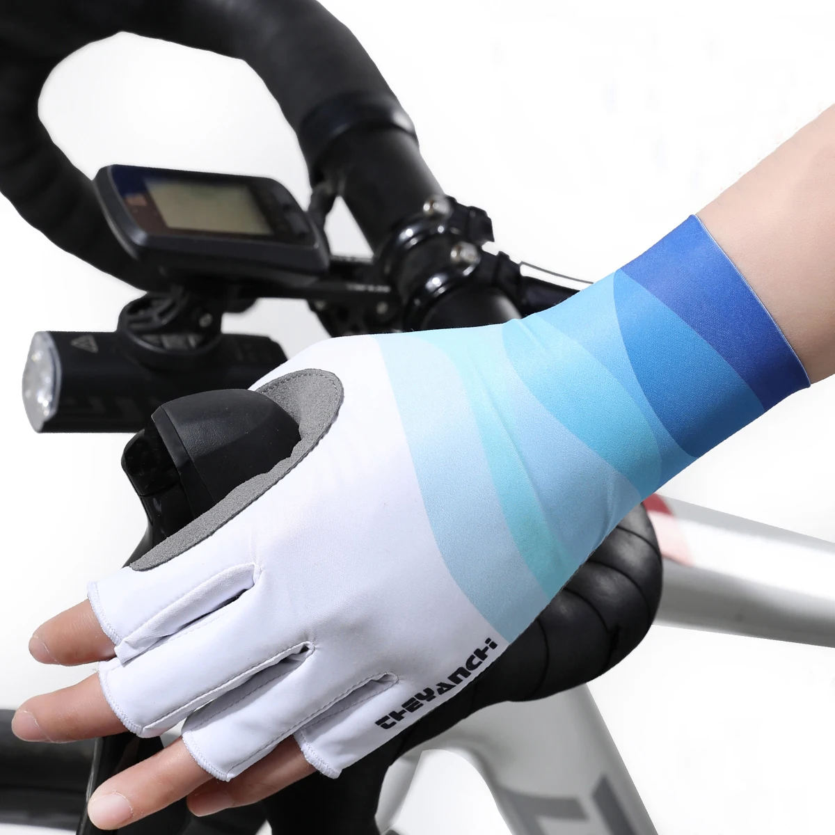 Unisex Half-Finger Cycling Gloves - Breathable,Skid-Proof Summer Riding & Fishing Gear,for Outdoor Cycling,Sleek Glove Design
Unisex Half-Finger Cycling Gloves - Breathable,Skid-Proof Summer Riding & Fishing Gear,for Outdoor Cycling,Sleek Glove Design