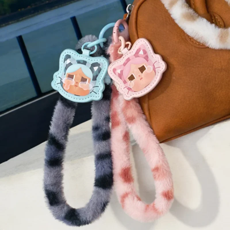 POP MART CRYBABY Wild but Cutie Series-Phone Charm слепая коробка игрушки Kawaii аниме фигурка-сюрприз Mystery Box куклы подарок
POP MART CRYBABY Wild but Cutie Series-Phone Charm слепая коробка игрушки Kawaii аниме фигурка-сюрприз Mystery Box куклы подарок