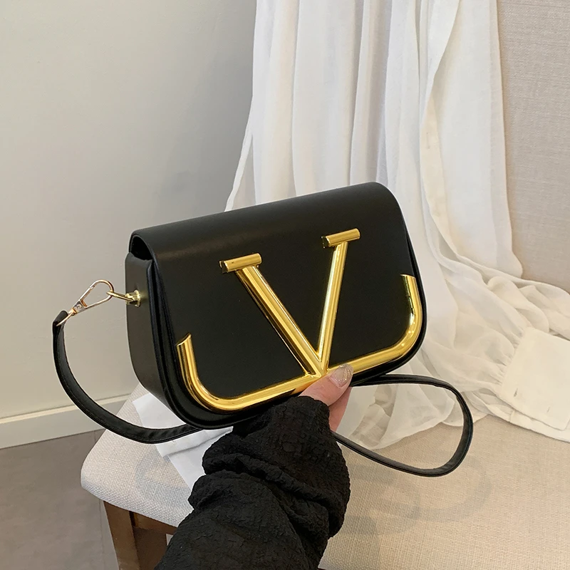 Новое поступление 2025 года, изысканная сумка через плечо с верхней ручкой, полированная фурнитура и структурированная форма, необходимая для офиса и прогулок
Новое поступление 2025 года, изысканная сумка через плечо с верхней ручкой, полированная фурнитура и структурированная форма, необходимая для офиса и прогулок