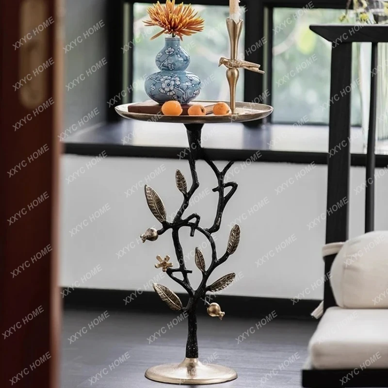 Living room retro storage corner few simple home sofa aluminum edge few
Living room retro storage corner few simple home sofa aluminum edge few
