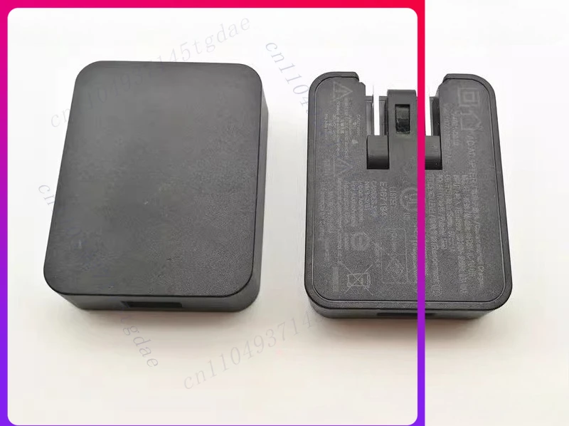 Оригинальное зарядное устройство для BOSE NC700 QC45 5V 1A
Оригинальное зарядное устройство для BOSE NC700 QC45 5V 1A